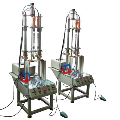 臺燈自動鎖螺絲機(jī) 臺燈自動鎖螺絲機(jī)